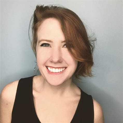 Ashley Poston .